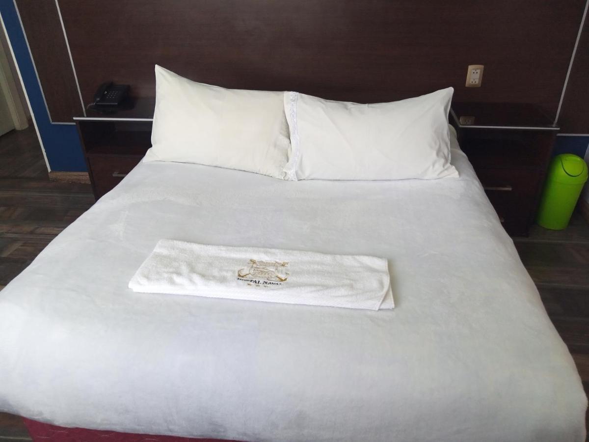 Hostal Naval Hotel Ла Пас Екстериор снимка